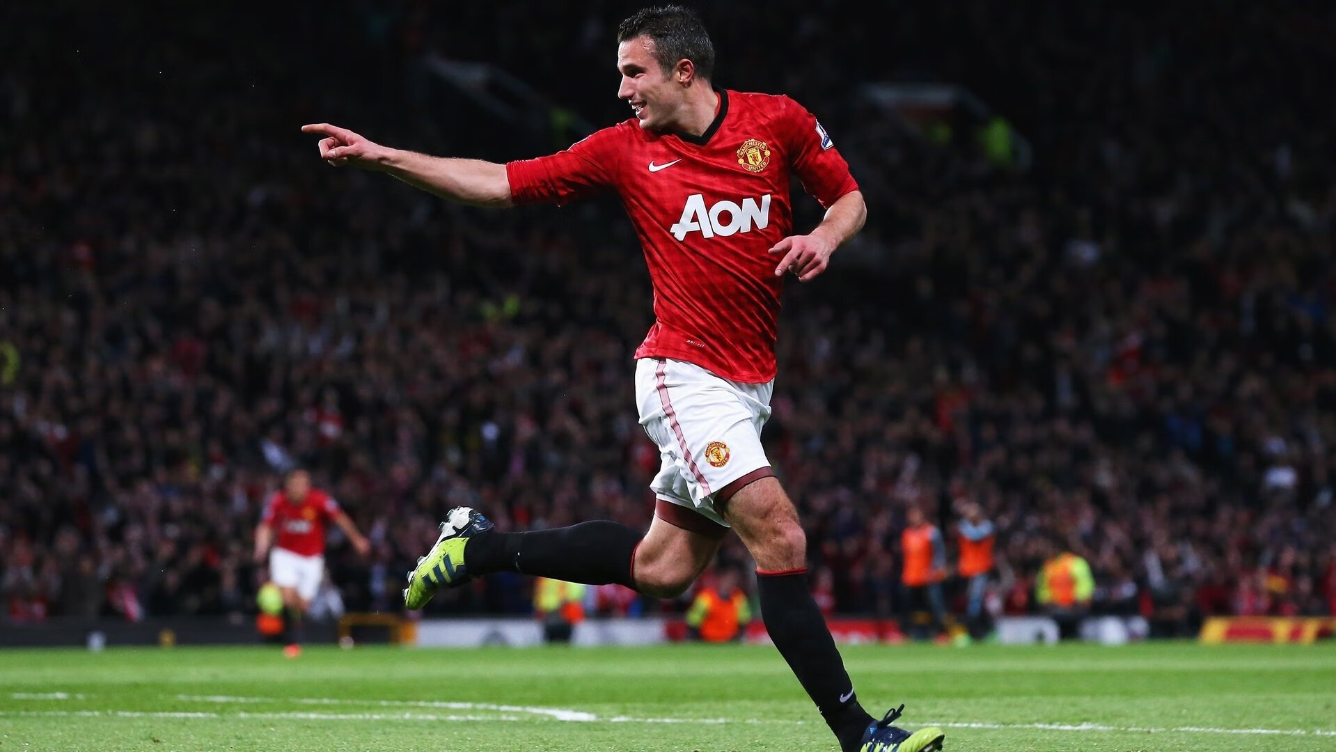 星空游戏平台-中国男足主帅关注中超年轻球员表现，中国男足年轻前锋